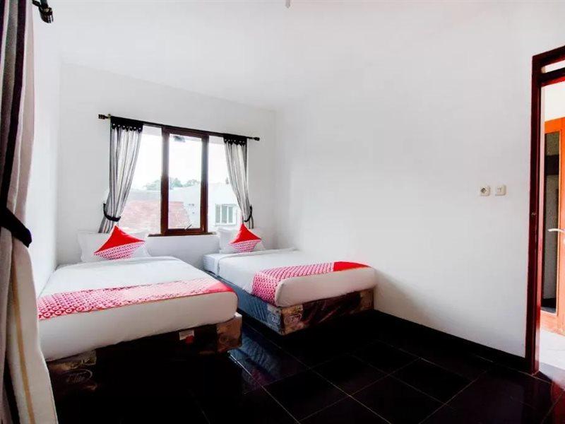 Oyo 3029 Diamond Cisitu Residence Syariah باندونج المظهر الخارجي الصورة