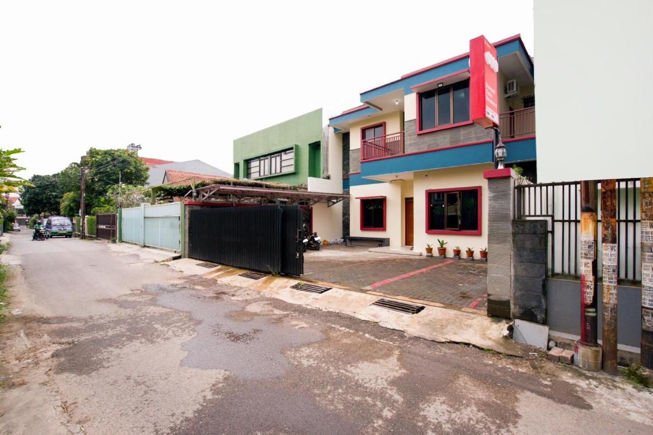 Oyo 3029 Diamond Cisitu Residence Syariah باندونج المظهر الخارجي الصورة