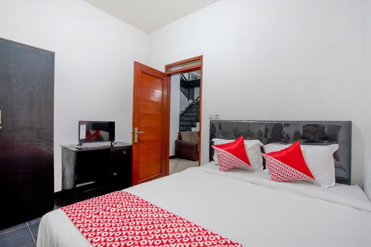 Oyo 3029 Diamond Cisitu Residence Syariah باندونج المظهر الخارجي الصورة